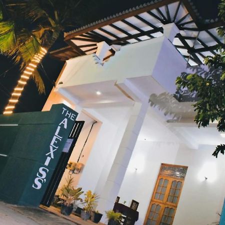 The Alexis'S Guest House Negombo Eksteriør bilde