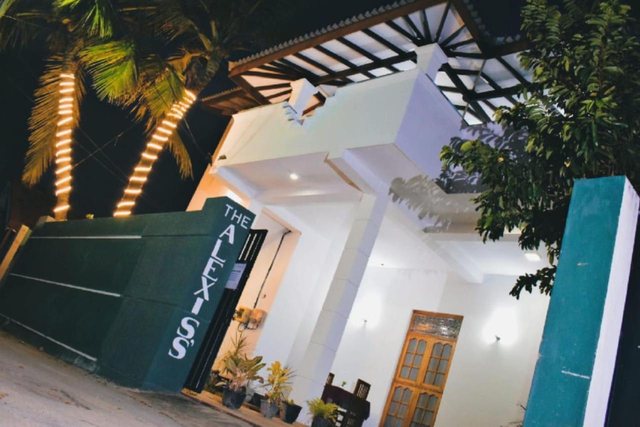 The Alexis'S Guest House Negombo Eksteriør bilde
