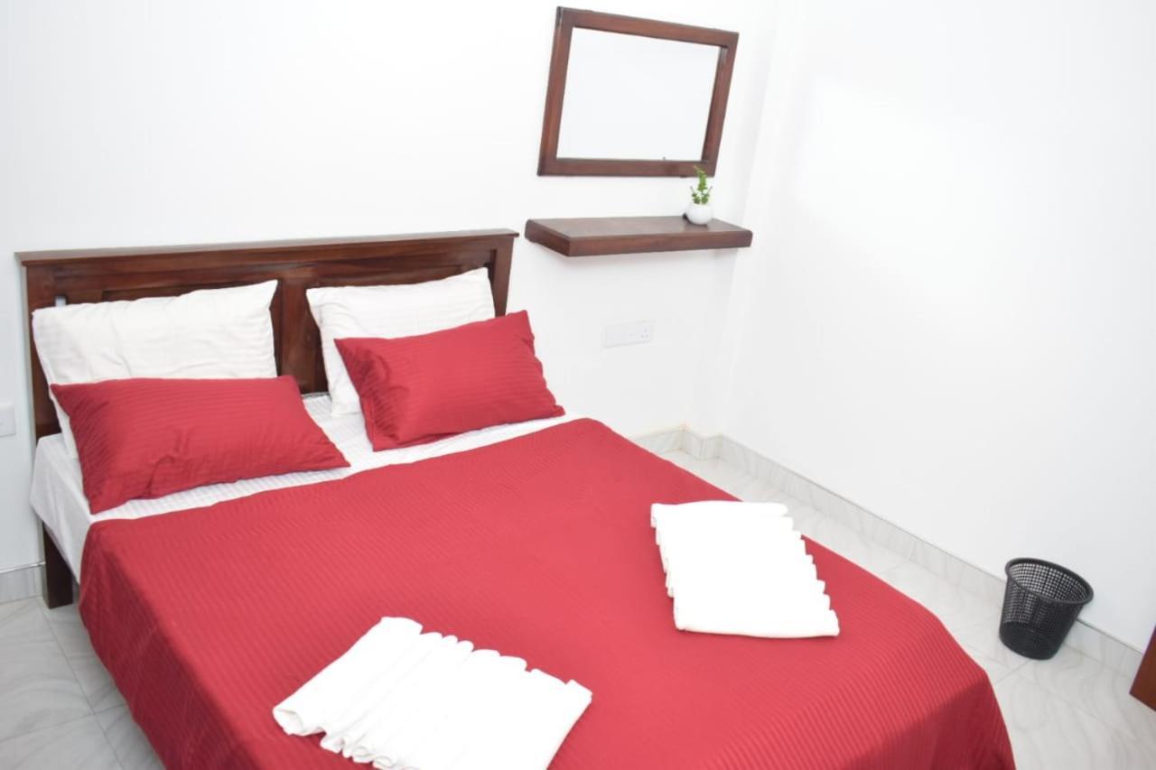 The Alexis'S Guest House Negombo Eksteriør bilde